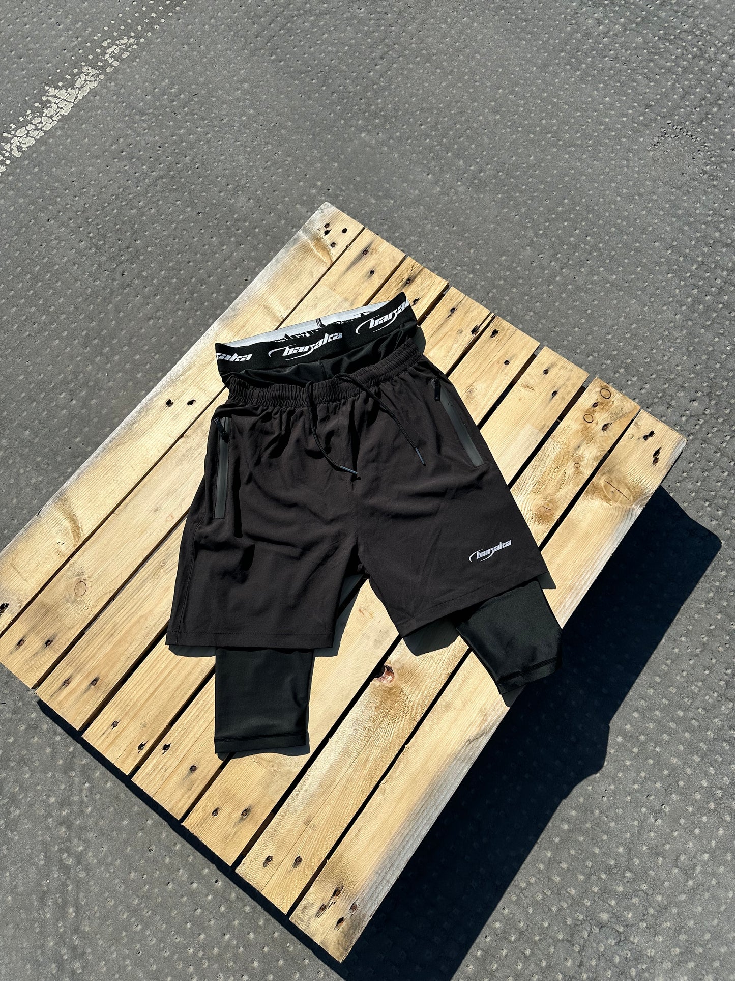 BARAKA AWRAH SHORT - JET BLACK